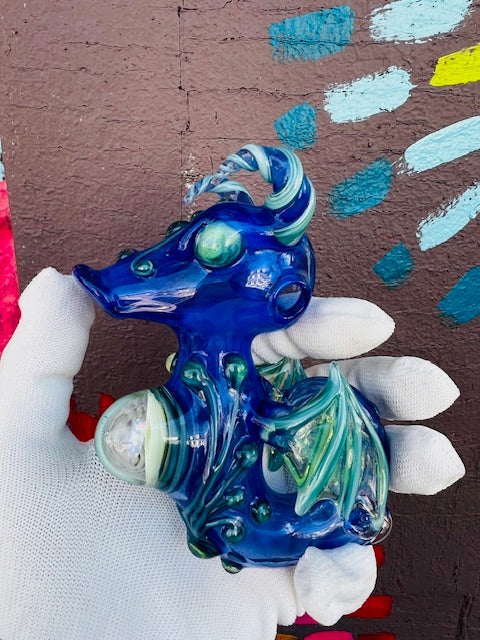 Lyric dragon pipe