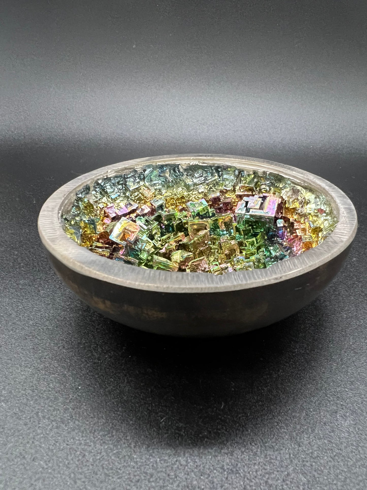 Bismuth dish