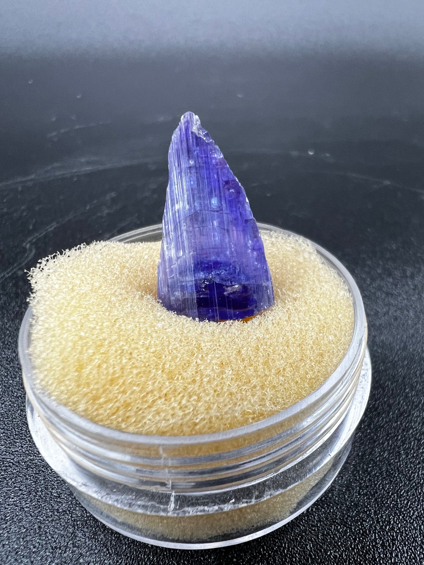 Tanzanite stone