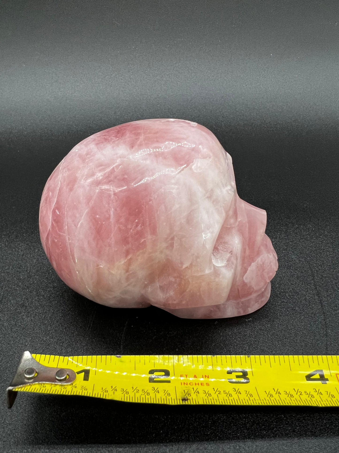 Rose quartz skull