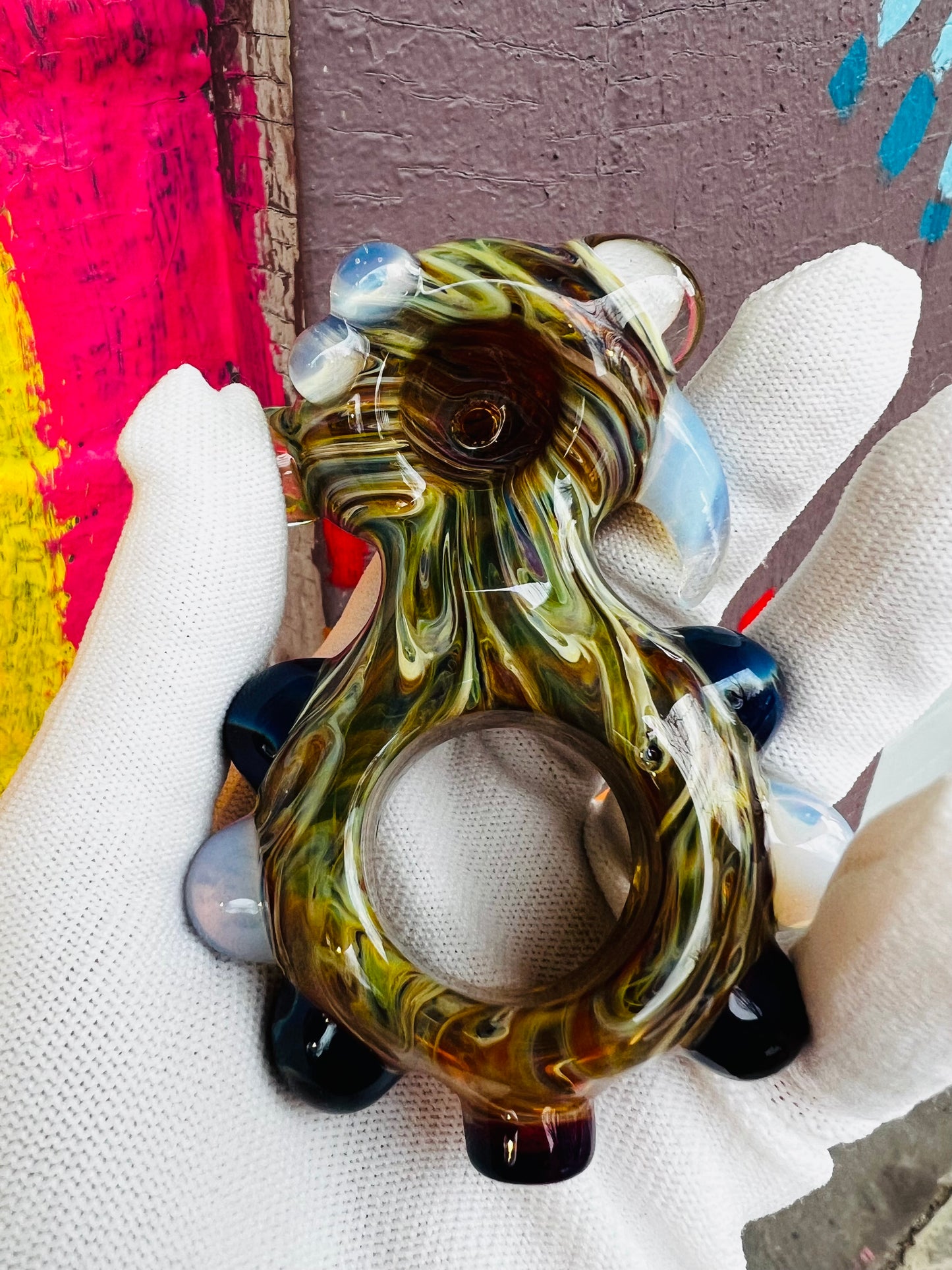 Horned pipe with spoon
